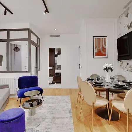 Stunning Apartment- 2br 6p - Pigalle - Opera